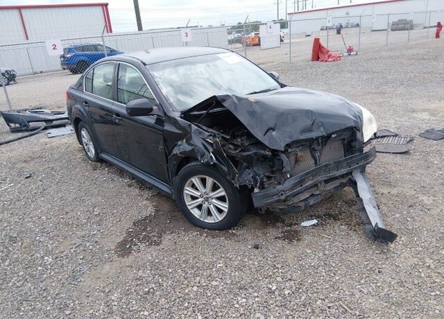 2010 SUBARU Legacy