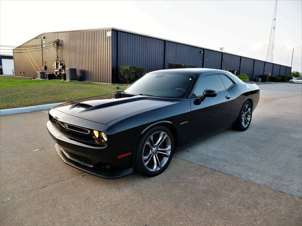 2021 DODGE Challenger