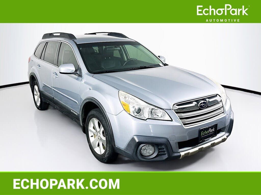 2014 SUBARU Outback