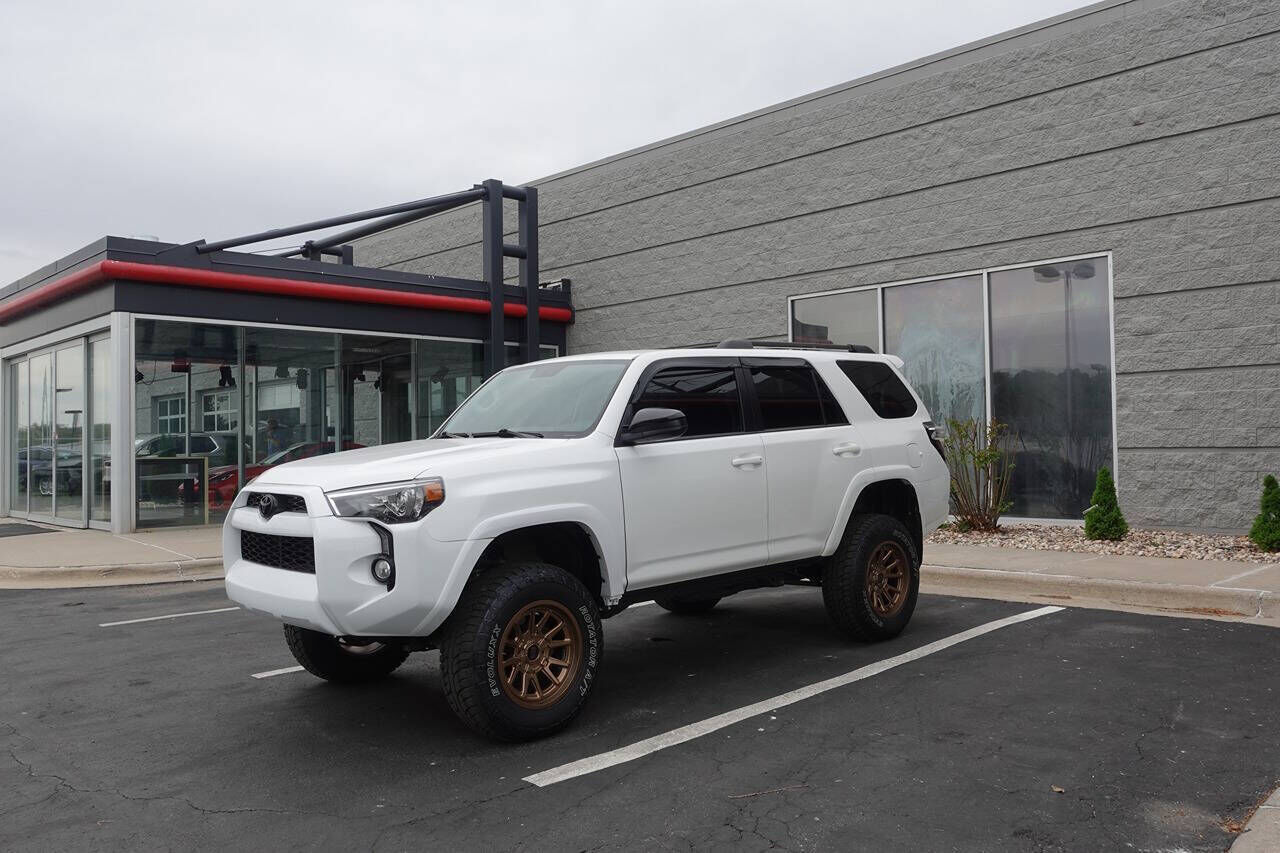 2016 TOYOTA 4-Runner