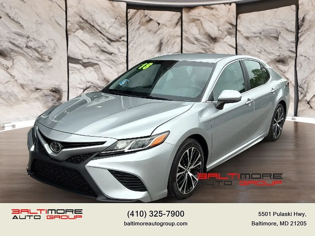 2018 TOYOTA Camry