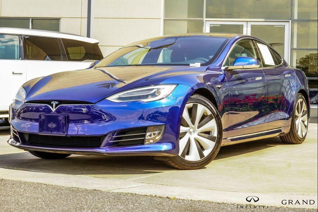 2021 TESLA Model S