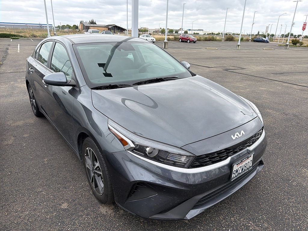 2024 KIA Forte