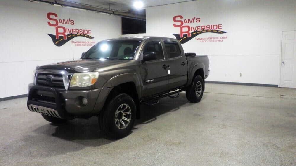 2010 TOYOTA Tacoma
