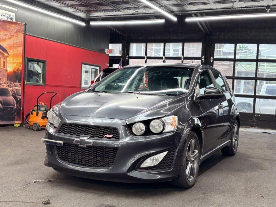 2016 CHEVROLET Sonic