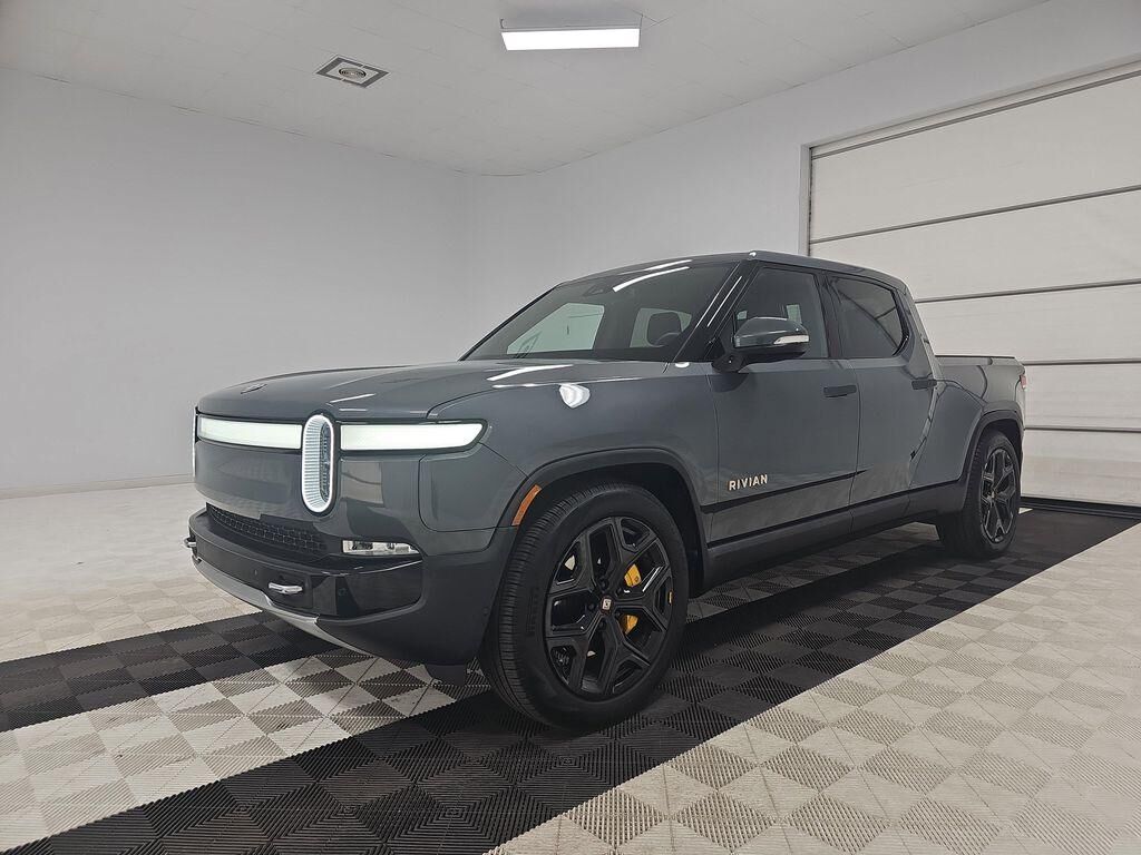 2023 RIVIAN R1T