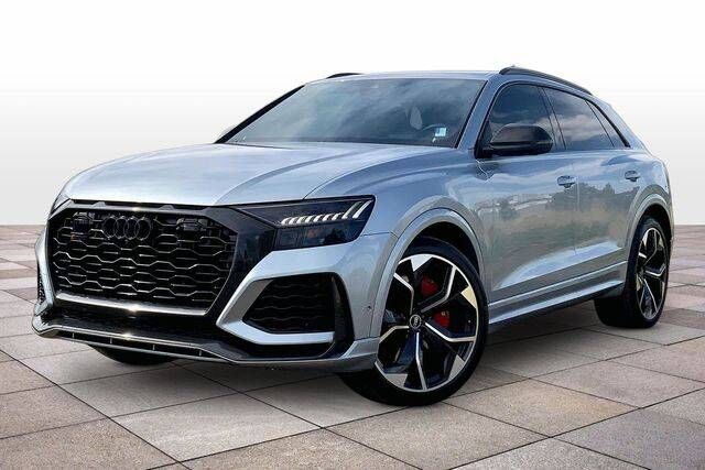2023 AUDI RS Q8