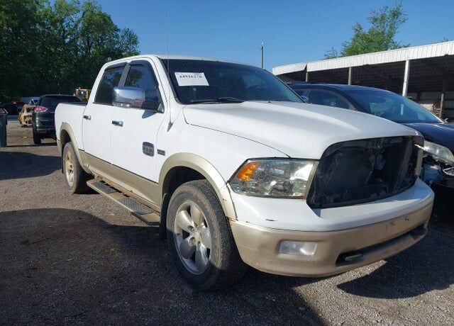 2011 DODGE Ram
