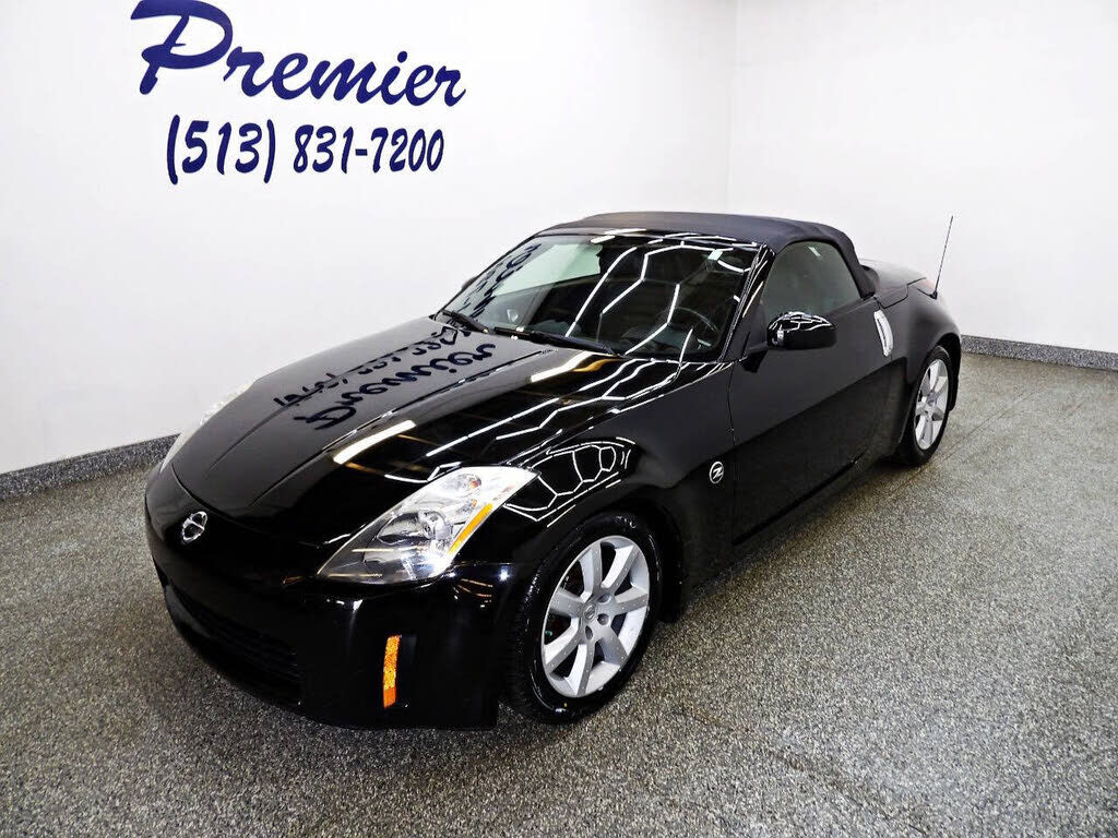 2004 NISSAN 350Z