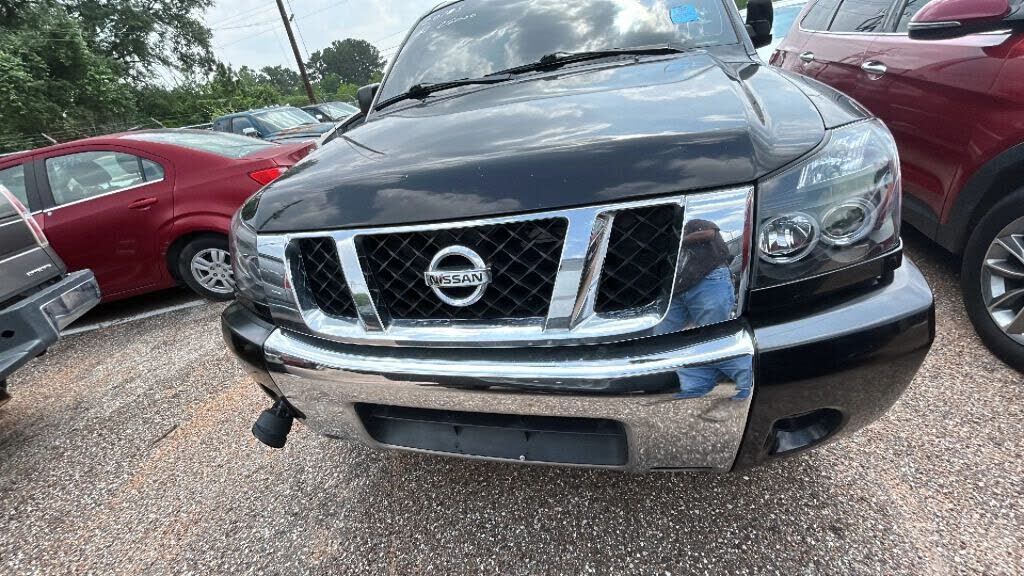 2015 NISSAN Titan