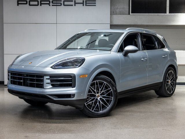 2025 PORSCHE Cayenne
