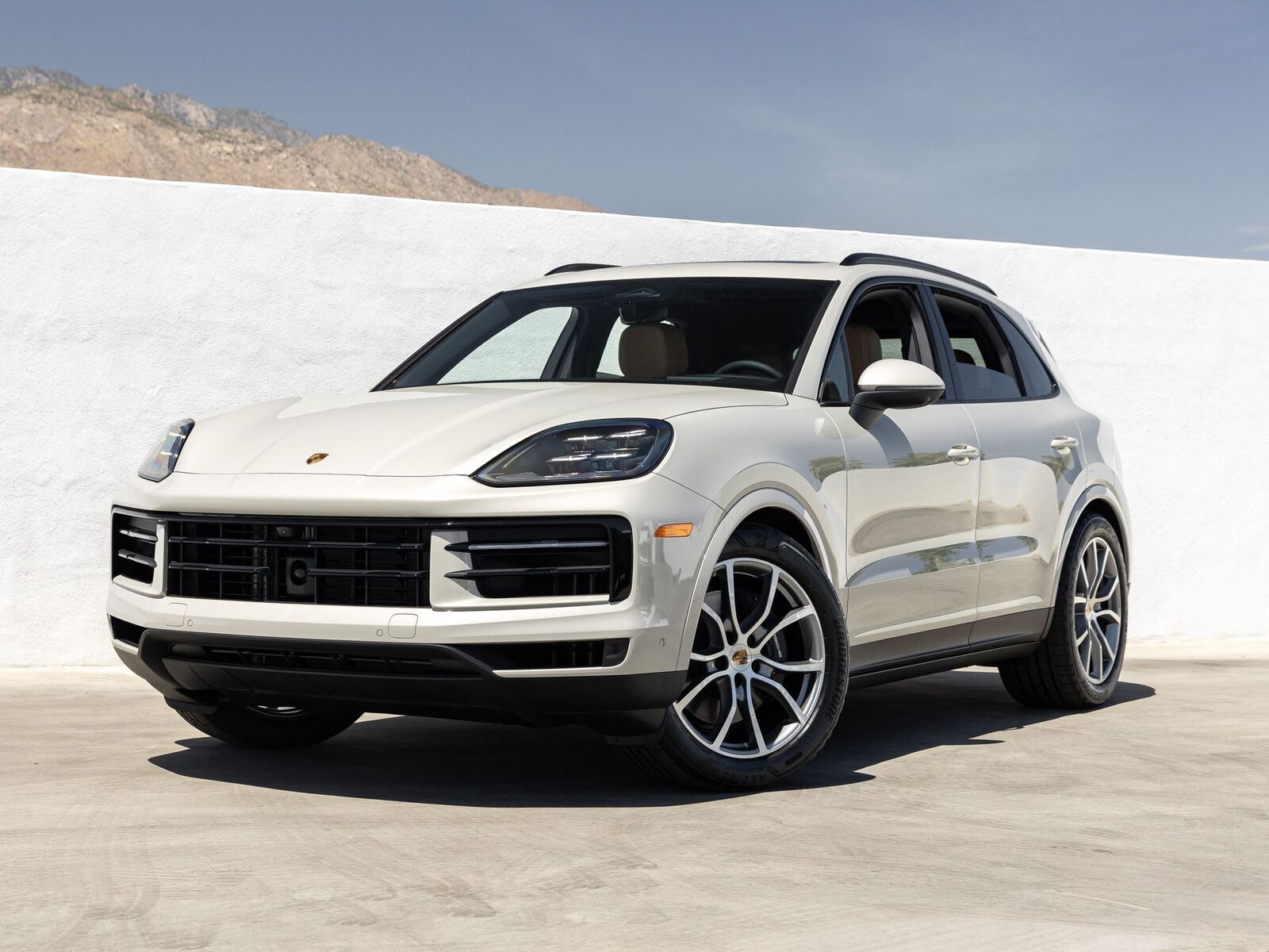 2026 PORSCHE Cayenne