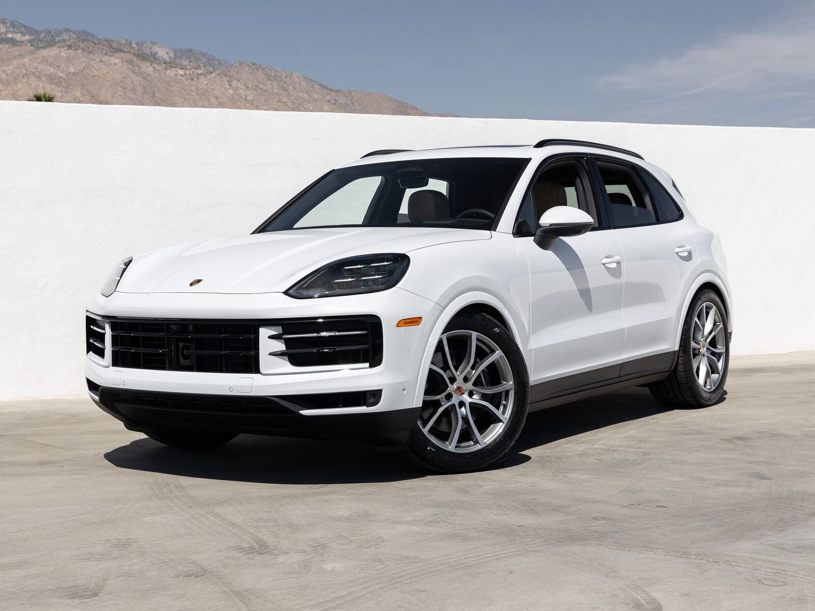 2026 PORSCHE Cayenne