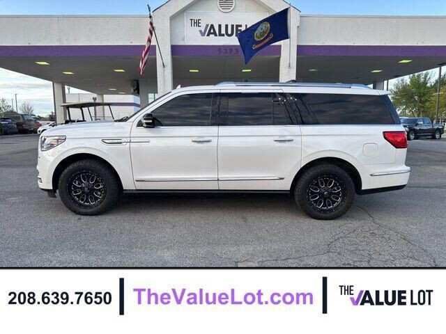 2019 LINCOLN Navigator L