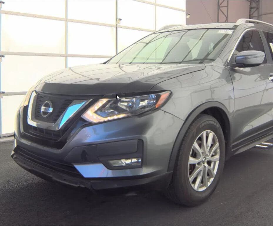 2017 NISSAN Rogue