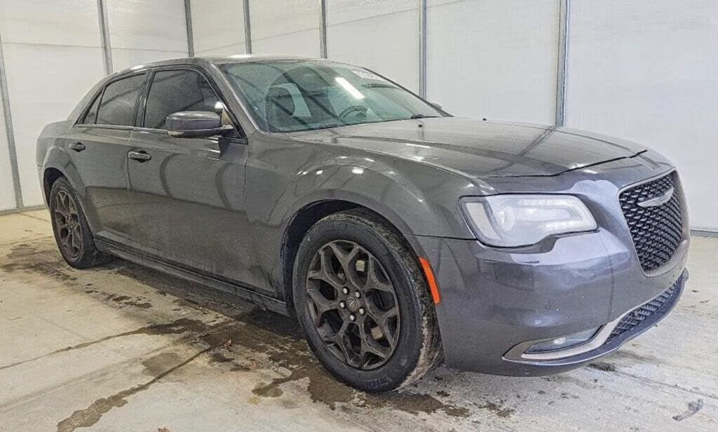 2016 CHRYSLER 300