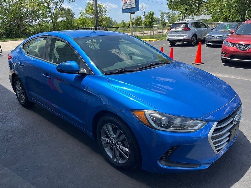 2018 HYUNDAI Elantra