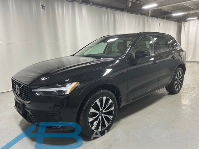 2023 VOLVO XC60
