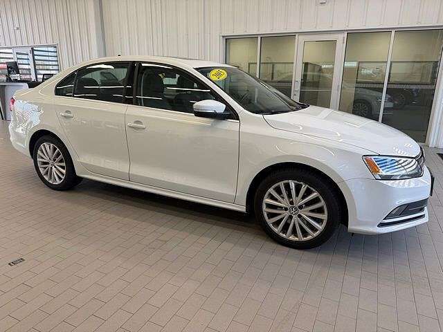 2015 VOLKSWAGEN Jetta