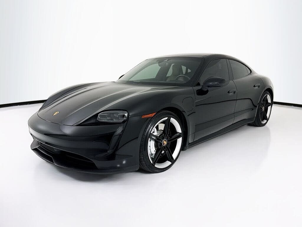 2021 PORSCHE Taycan