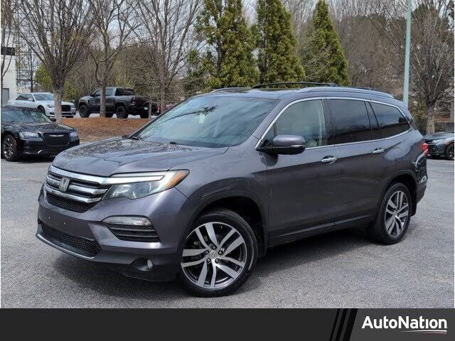 2017 HONDA Pilot