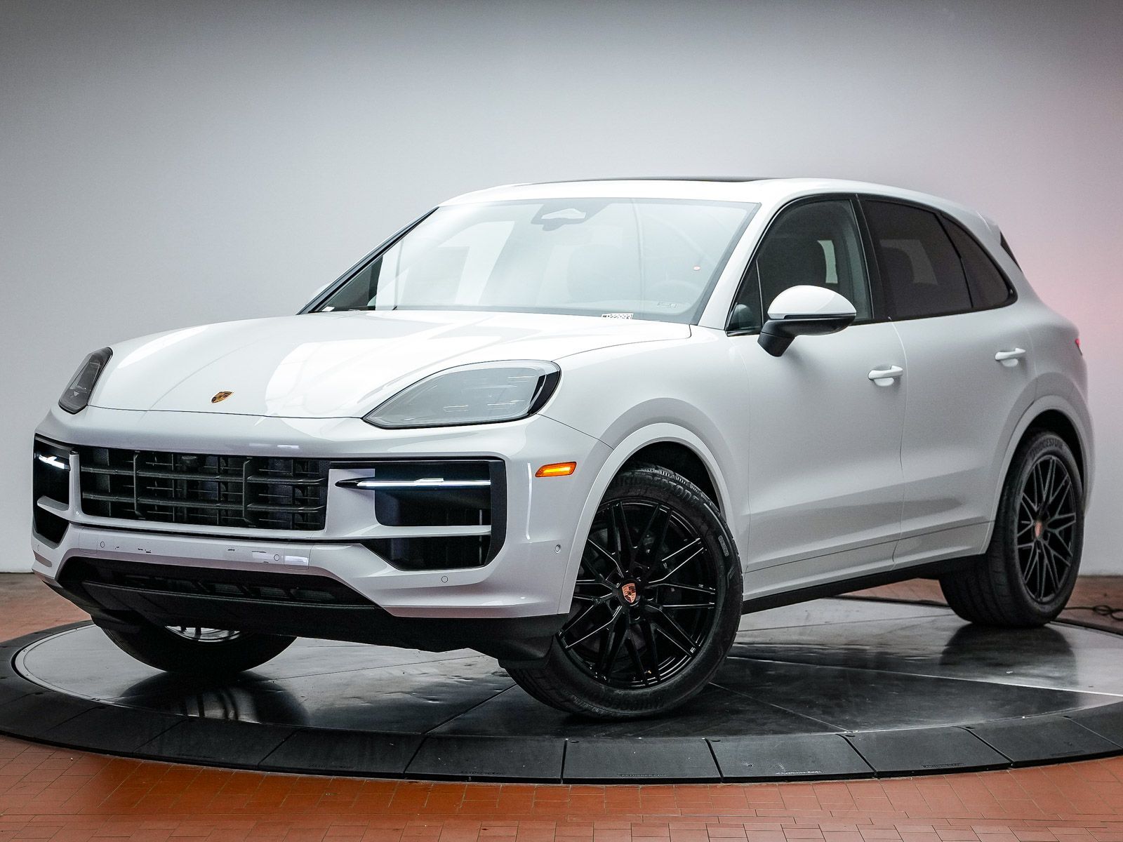 2026 PORSCHE Cayenne