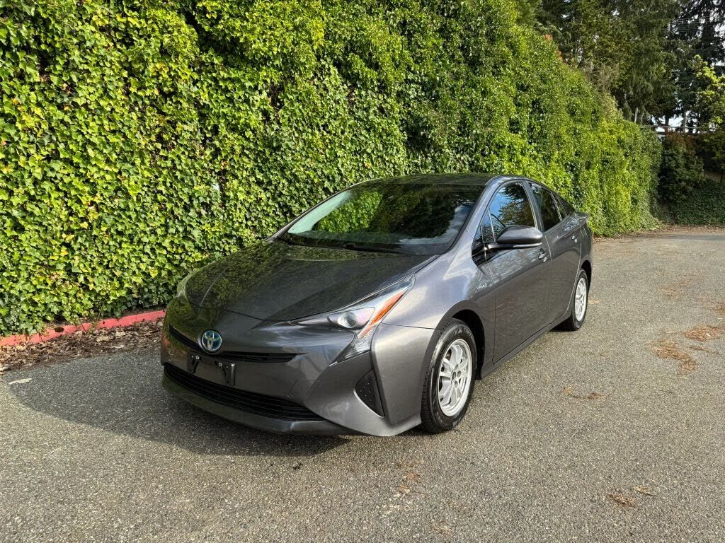 2018 TOYOTA PRIUS