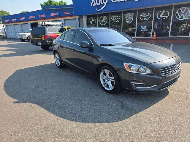 2014 VOLVO S60