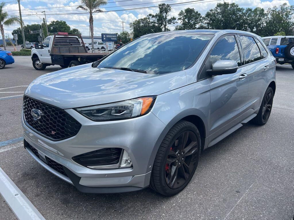 2022 FORD Edge