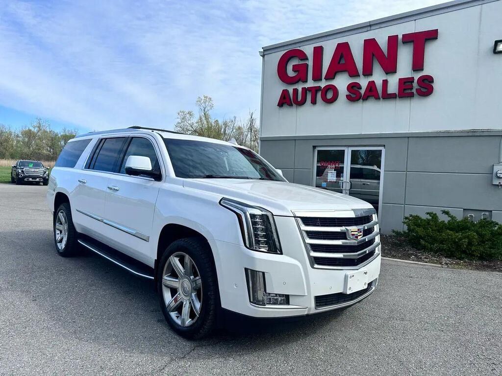 2020 CADILLAC Escalade ESV