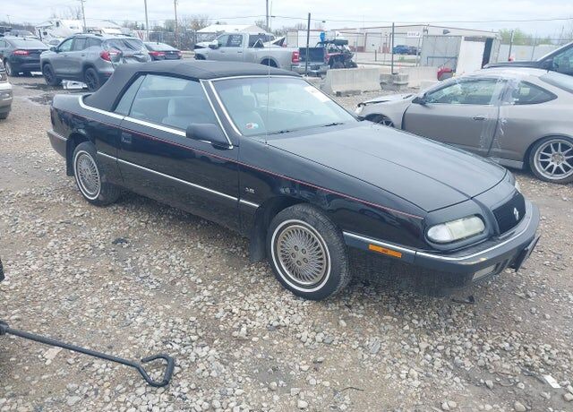 1993 CHRYSLER LeBaron