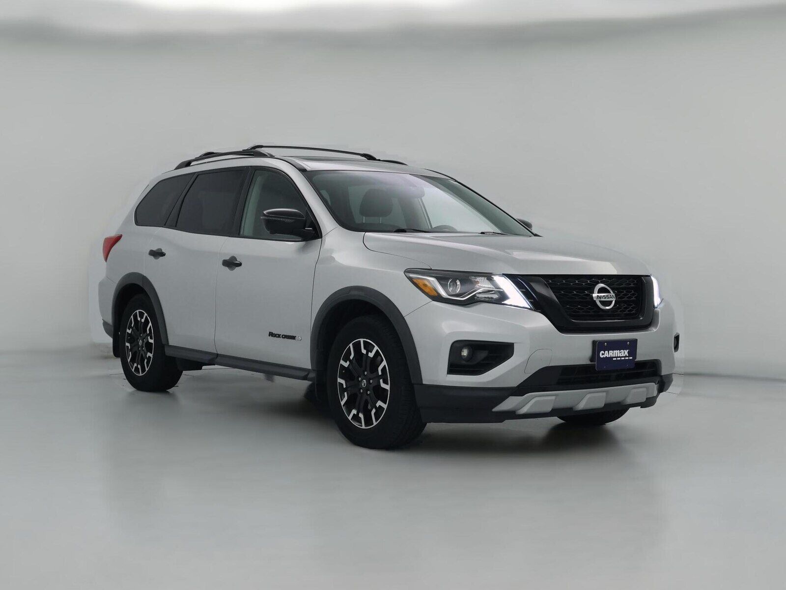 2020 NISSAN Pathfinder