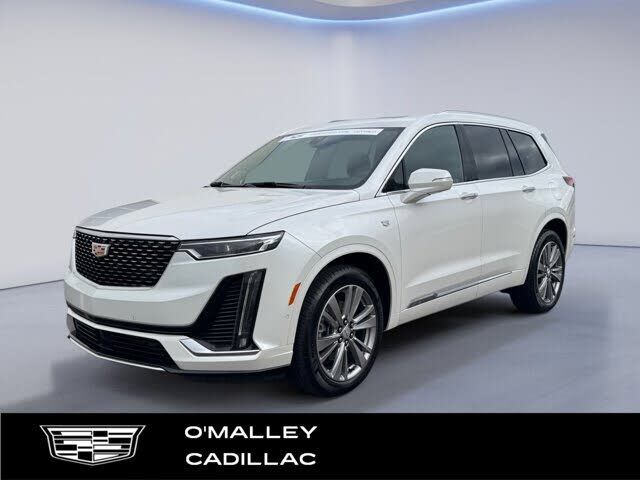 2025 CADILLAC XT6