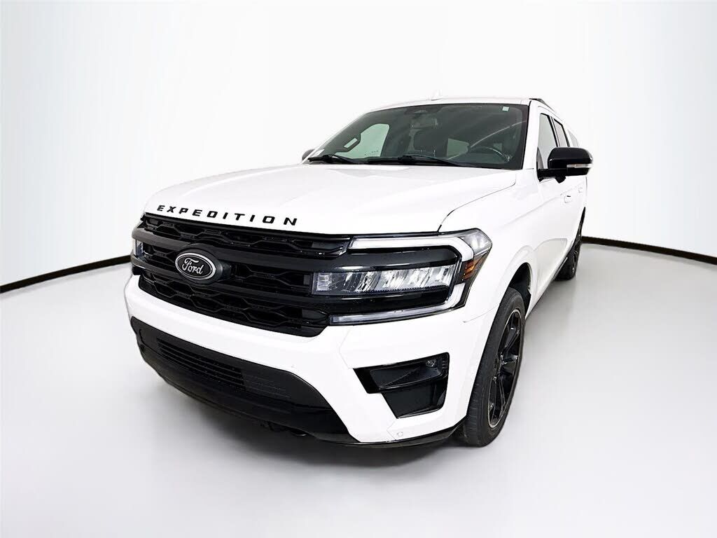 2022 FORD Expedition