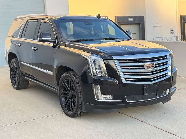 2016 CADILLAC Escalade