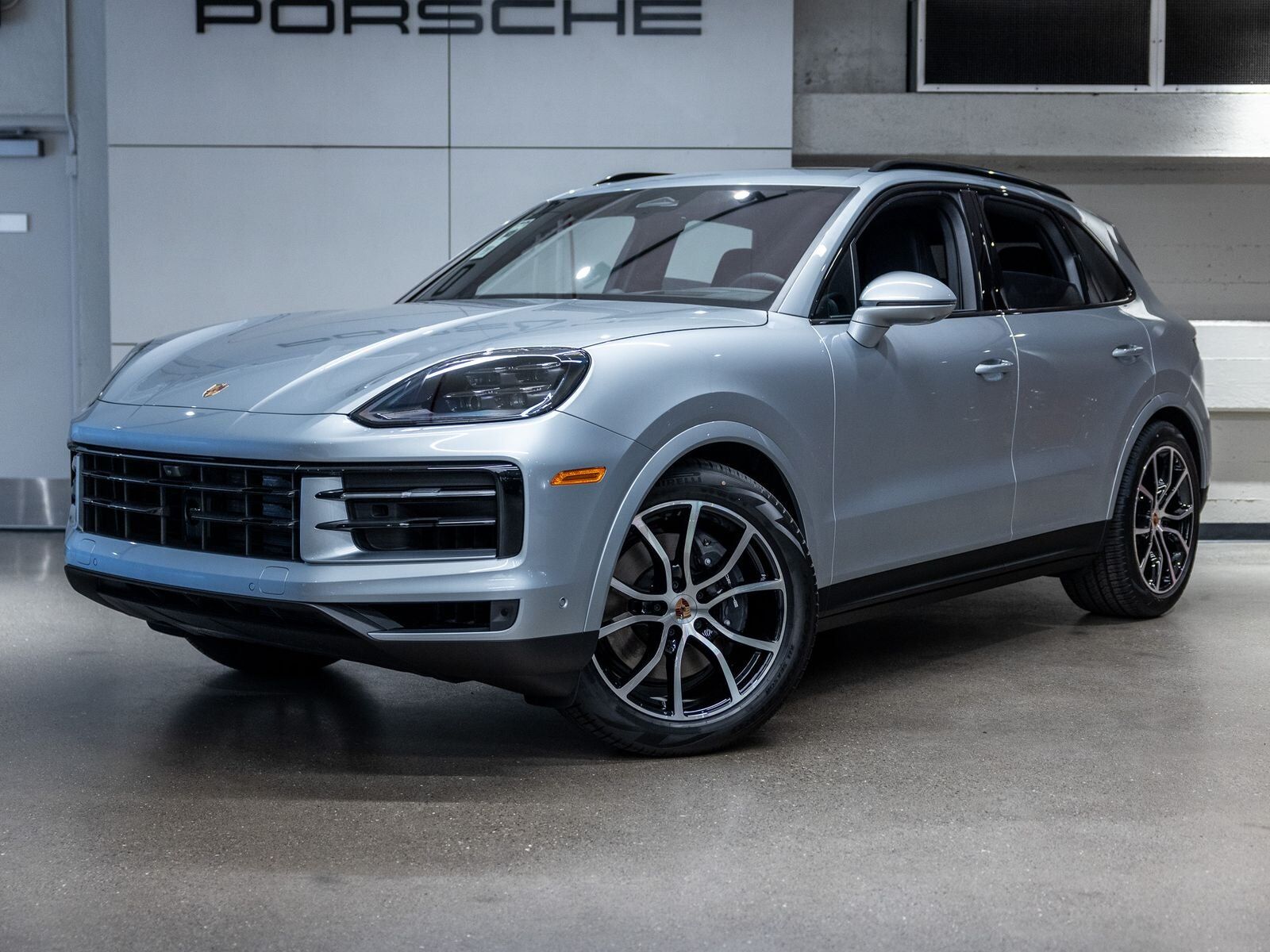 2026 PORSCHE Cayenne