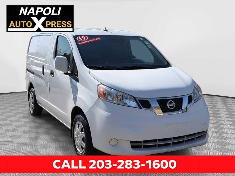 2019 NISSAN NV200