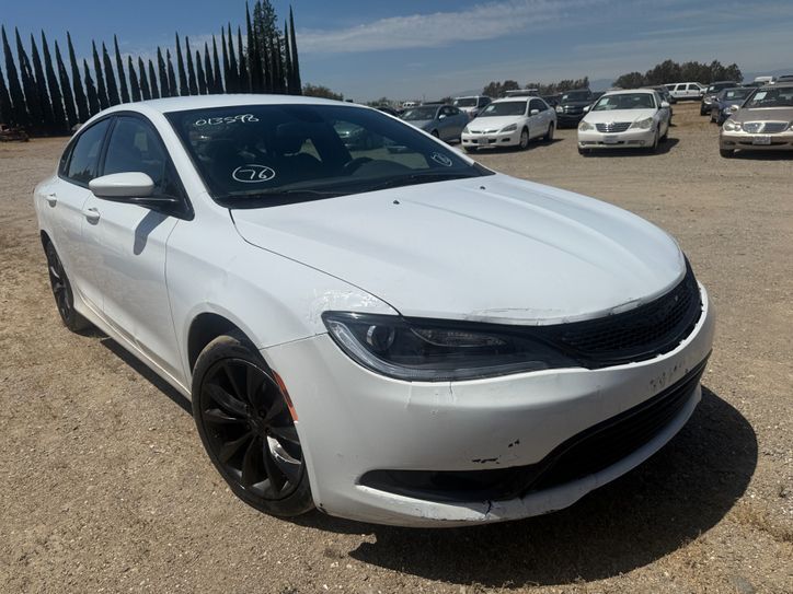 2015 CHRYSLER 200