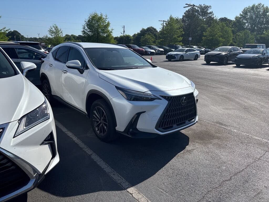 2025 LEXUS NX