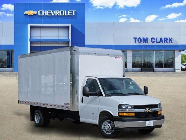 2026 CHEVROLET Express