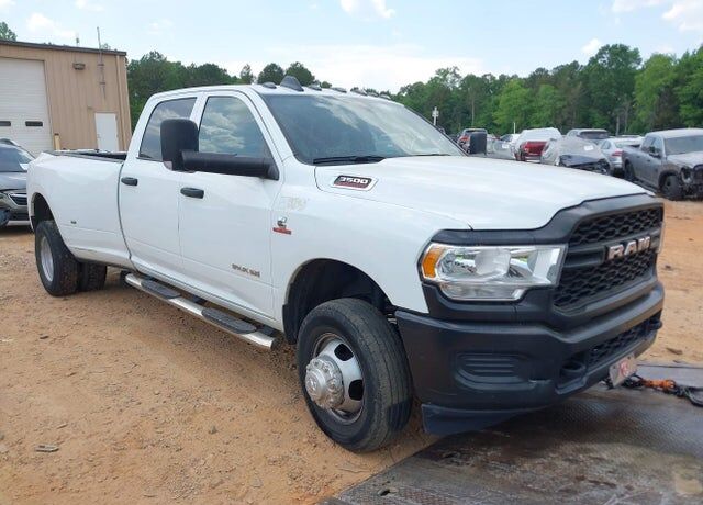 2022 RAM 3500