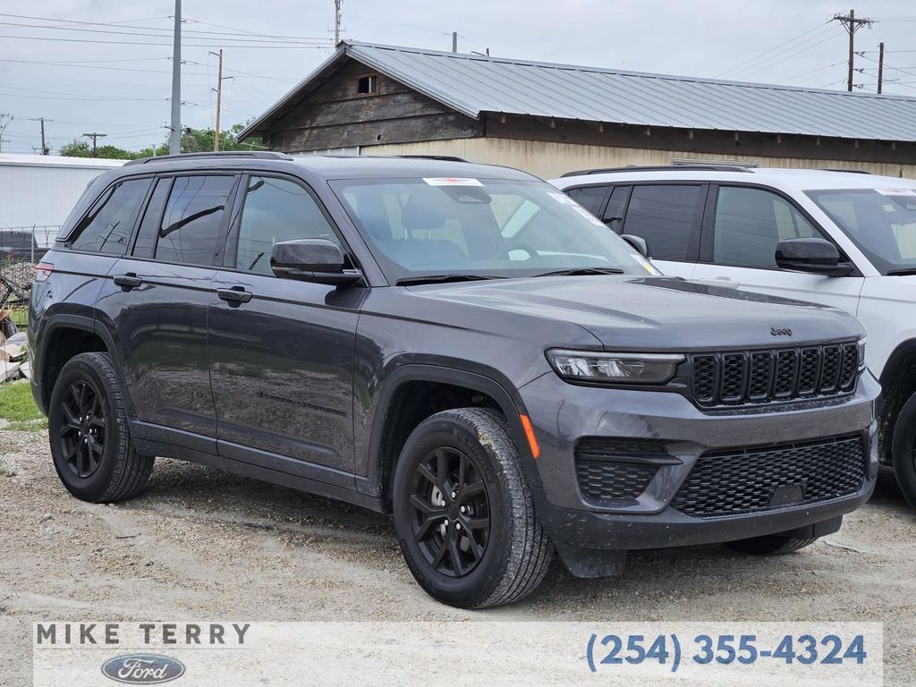 2024 JEEP Grand Cherokee