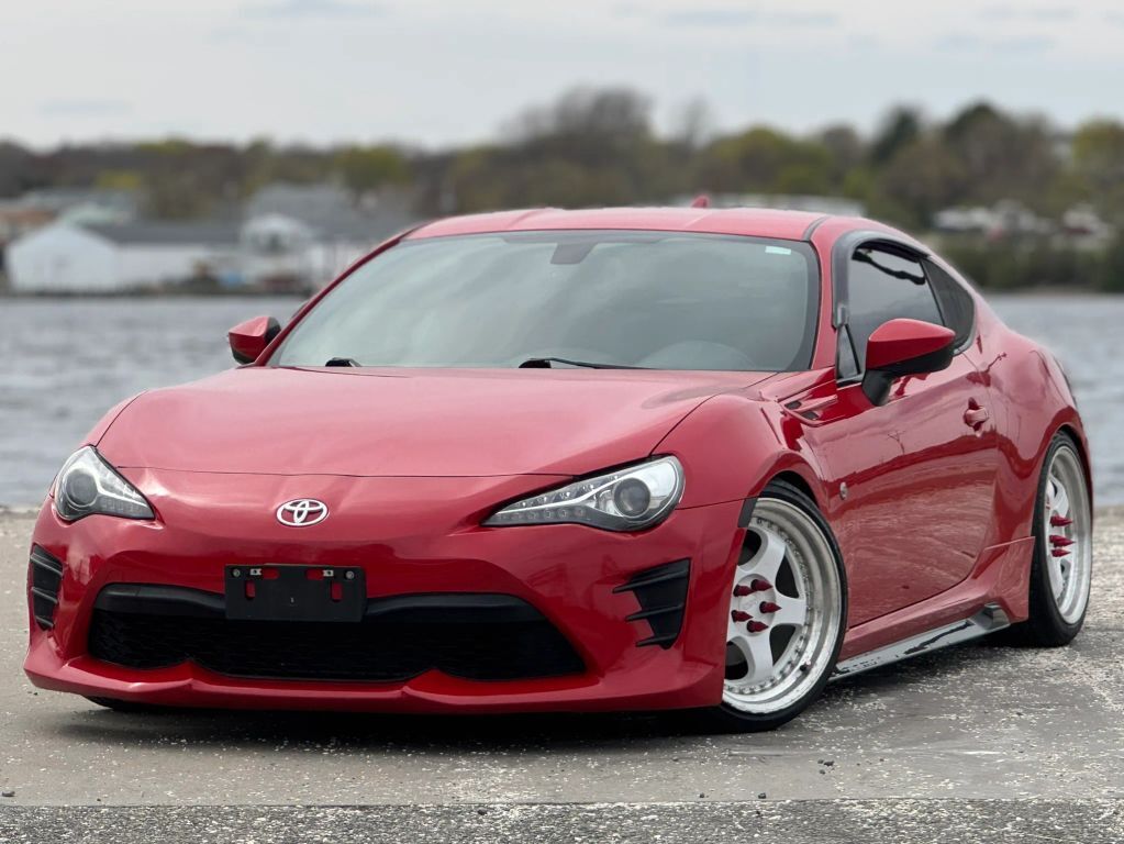 2018 TOYOTA 86