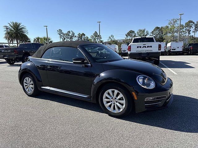 2019 VOLKSWAGEN Beetle