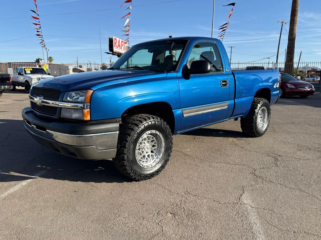 2004 CHEVROLET Silverado