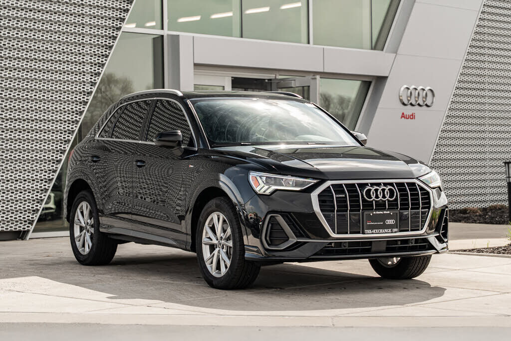 2023 AUDI Q3