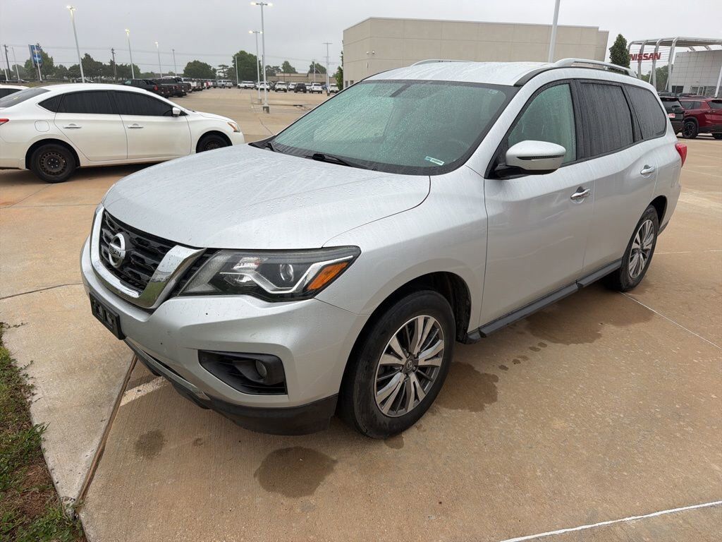 2019 NISSAN Pathfinder