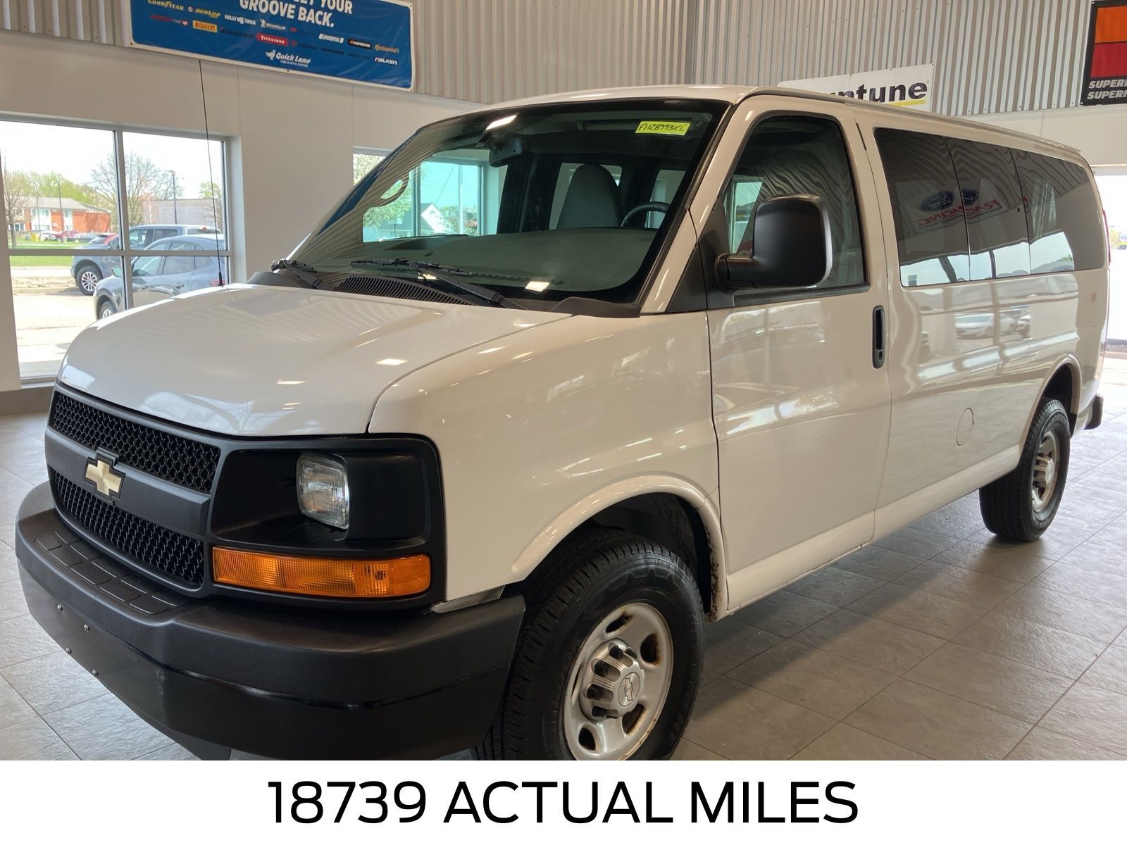 2015 CHEVROLET Express