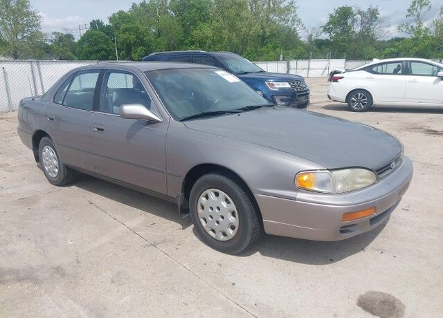 1996 TOYOTA Camry