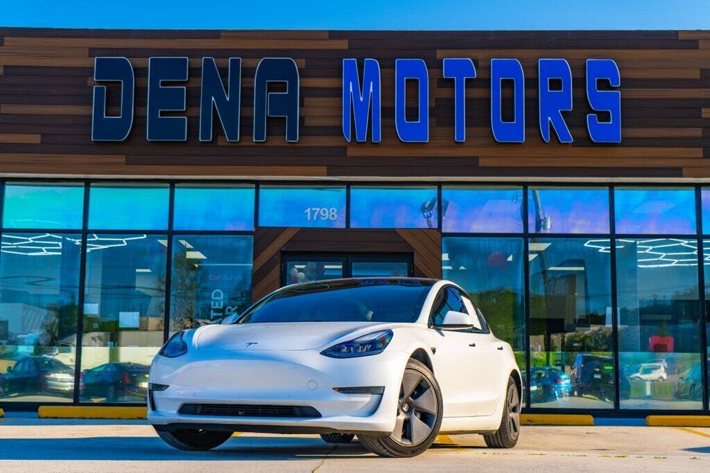 2021 TESLA Model 3